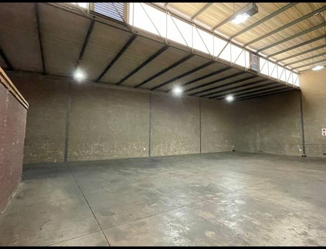 INDUSTRIAL PROPERTY TO RENT IN HENNOPSPARK